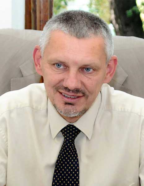 Константінов Юрій Борисович
